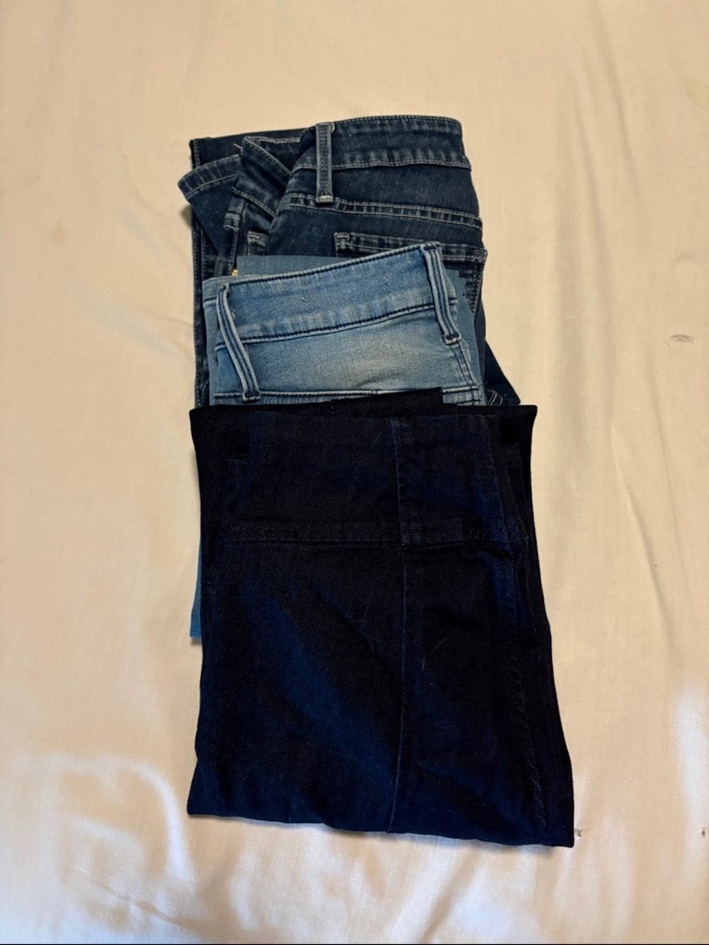Guess Women’s Blue & Light Blue Skinny Jeans Pack
